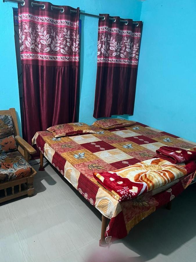 Shri Gamya Guest House Ujjain Eksteriør billede
