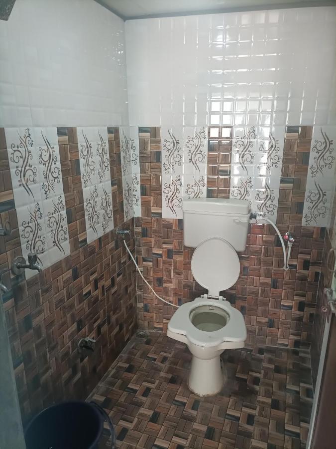 Shri Gamya Guest House Ujjain Eksteriør billede